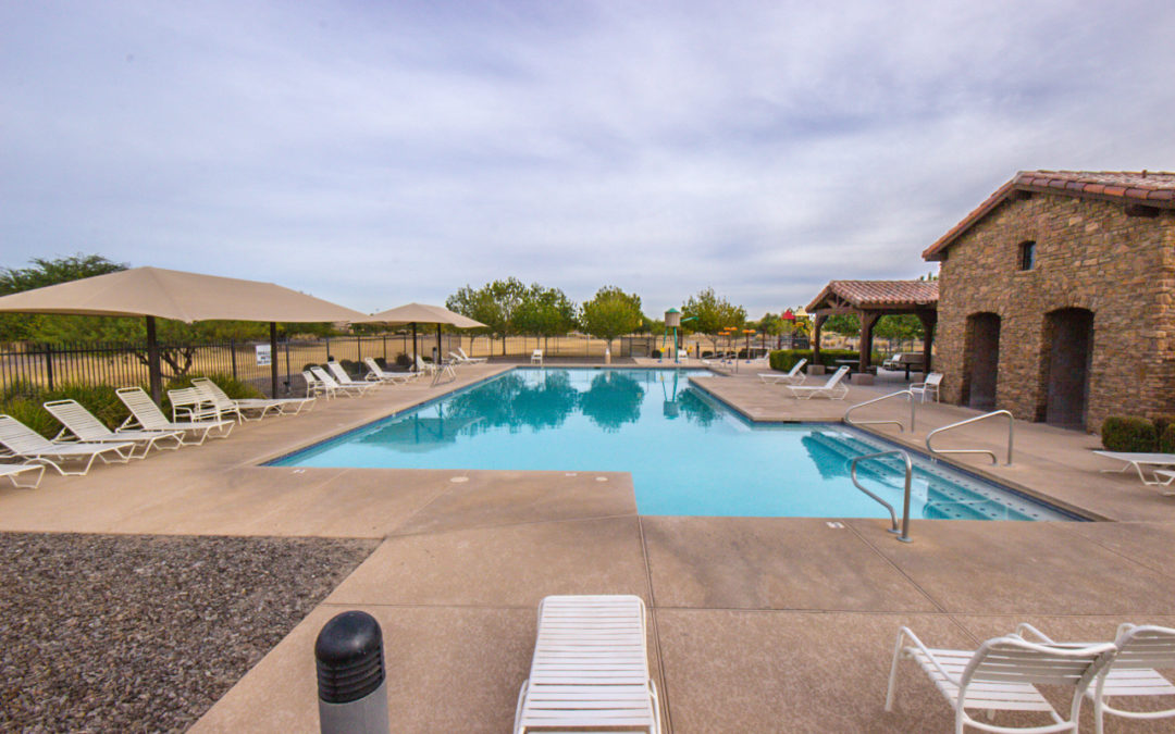 Video: The Community Pool in the Subdivision of Glennwilde in Maricopa AZ