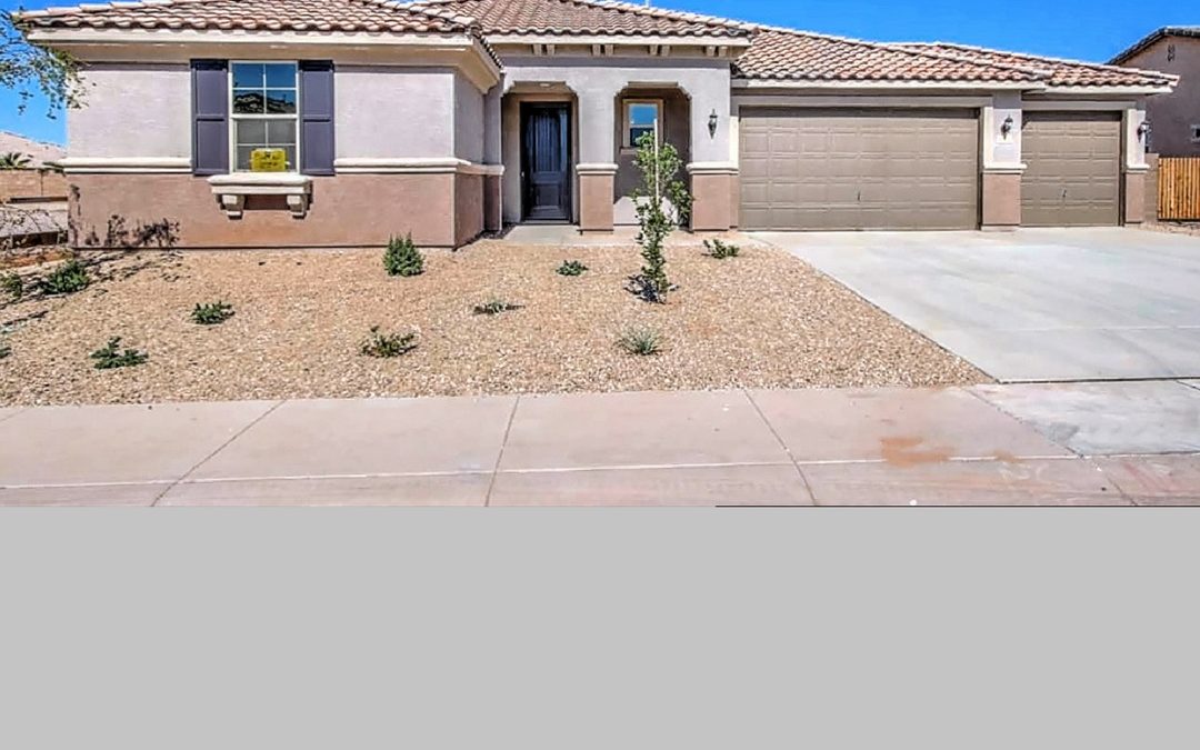 Smith Farms Desert Passage 3 Car Garage Homes for Sale in Maricopa Arizona