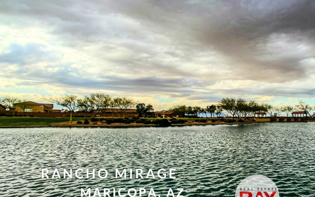 Video: The Lake in the Subdivision of Rancho Mirage in Maricopa Arizona